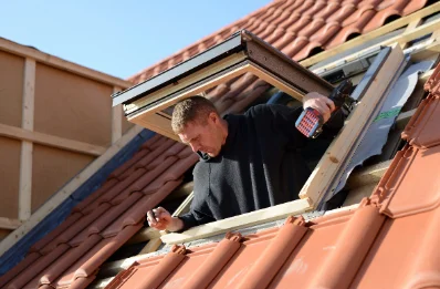 Pose de fenêtres de toit Velux à Bruailles